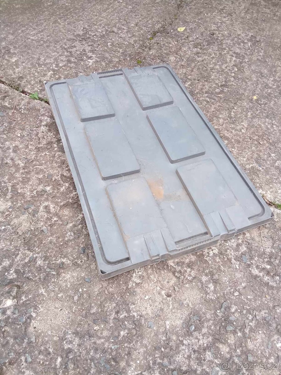 Plastová paleta - 4