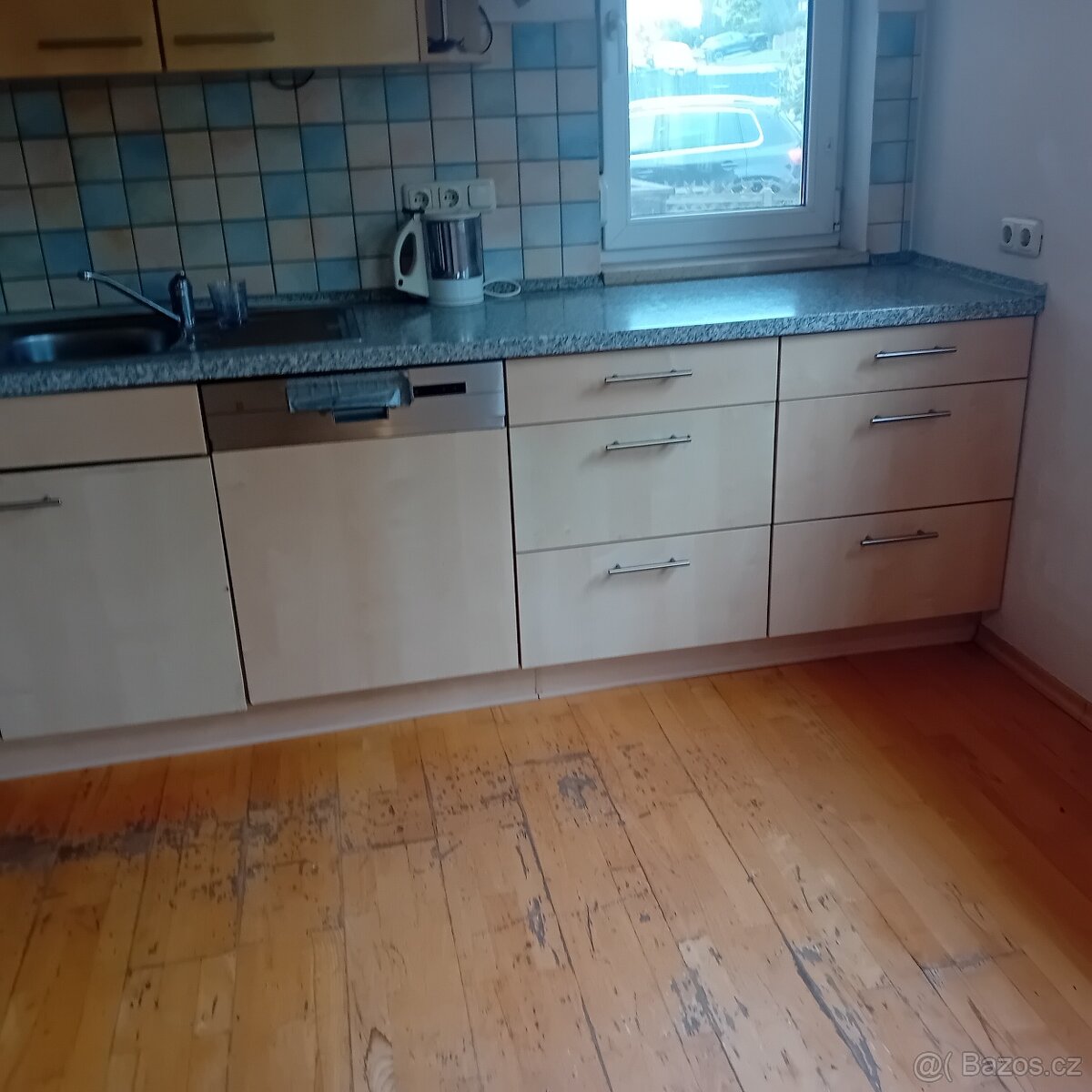 Kuchyňská linka se spotřebiči - 4