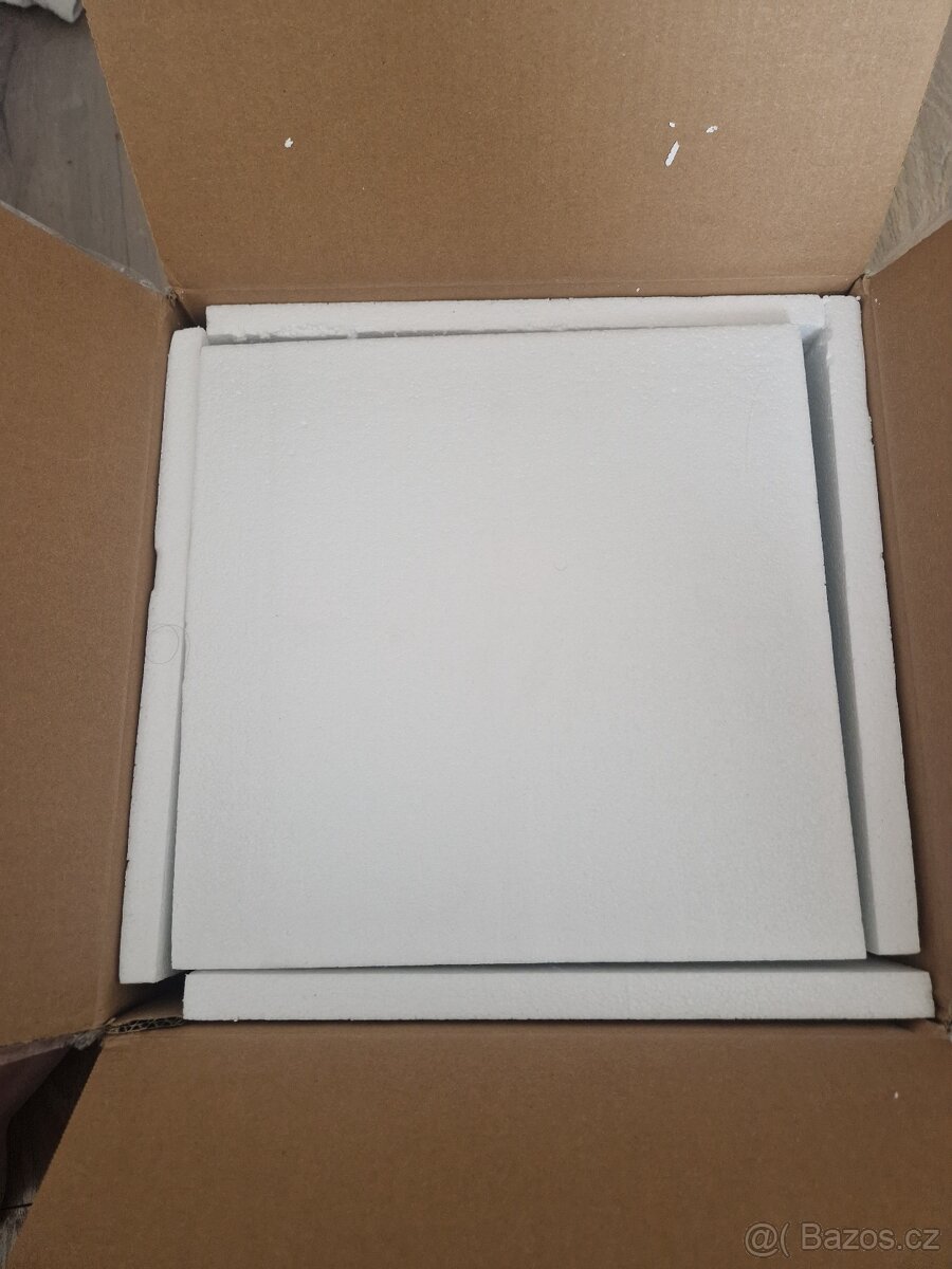 Nový přenosný gril ve tvaru fotbalového míče - 4