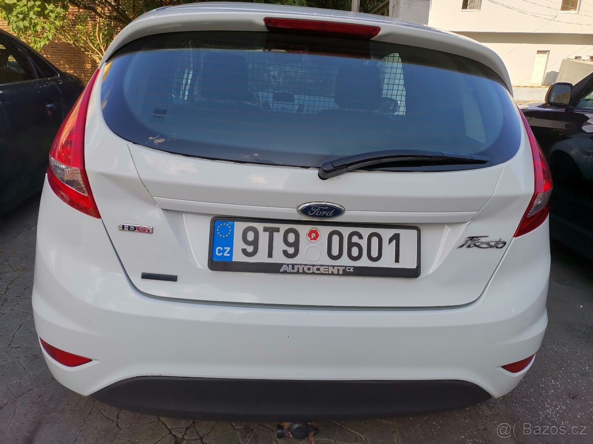 Ford Fiesta 1,4 Tdci 52 kw ,rok výroby 2013 - 4