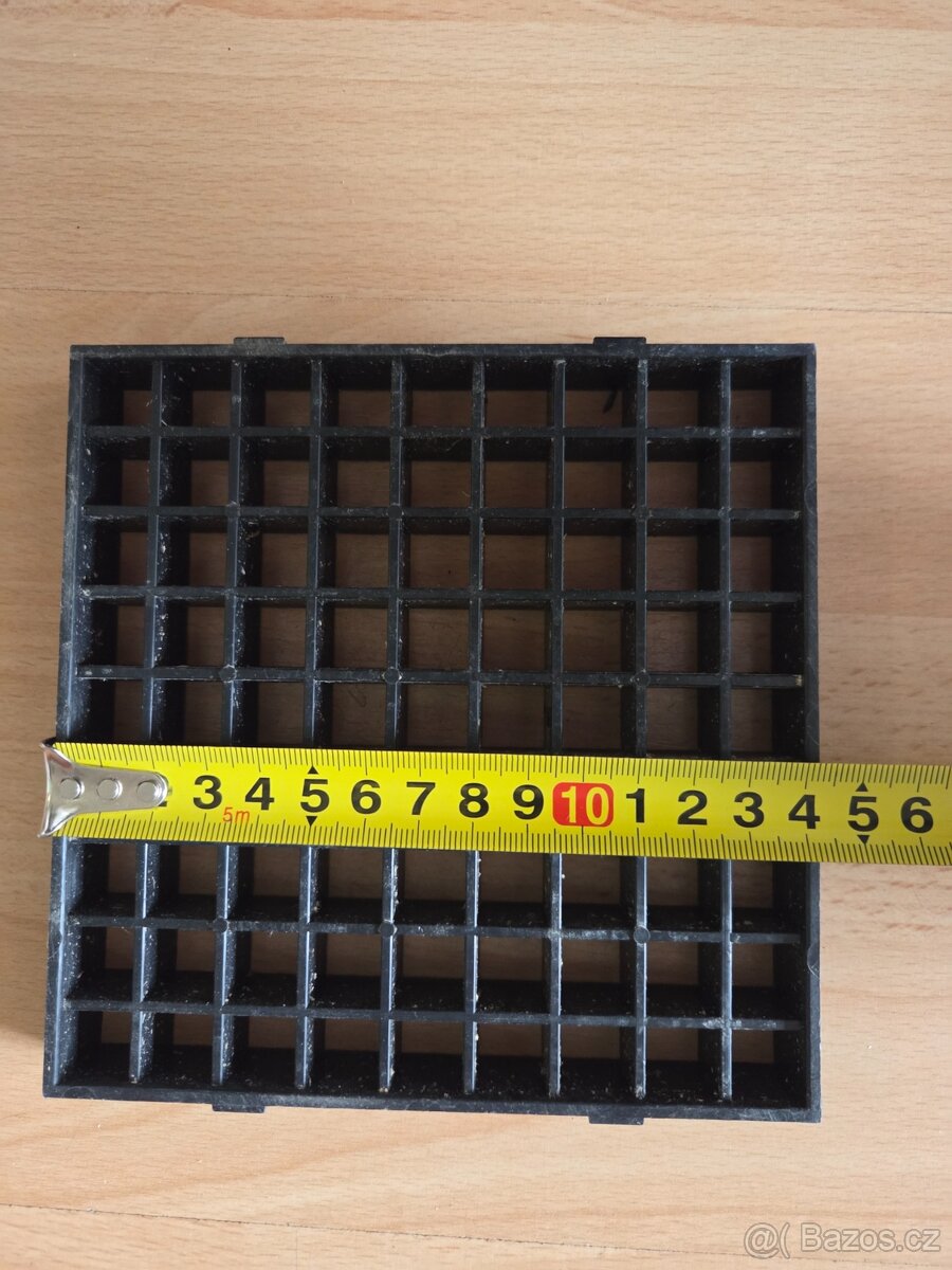 mřížka a klapka ke gajgru / lapač střešních splavenin - 4