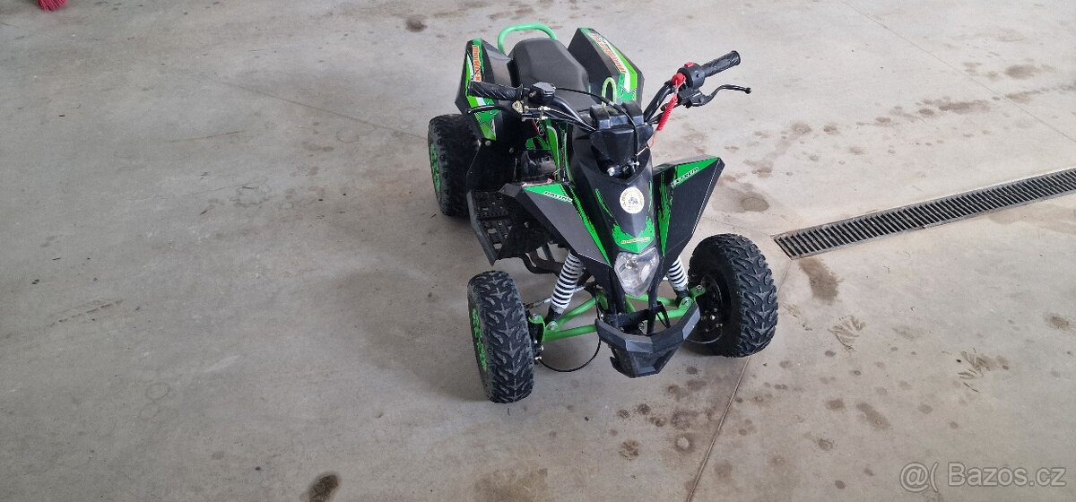 Dětska čtyřkolka 90ccm, 4takt - 4