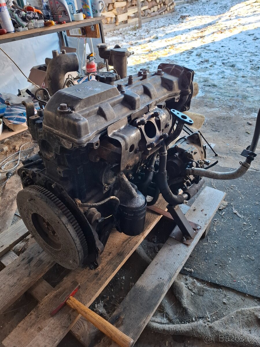 Toyota 2lt, 2.4td, díly - 4