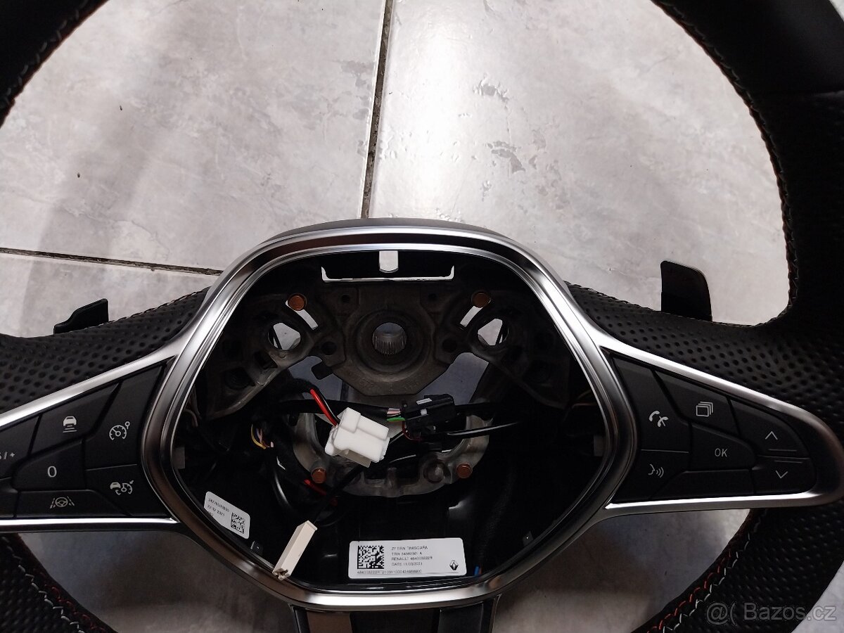 Volant Arkana techno - 4