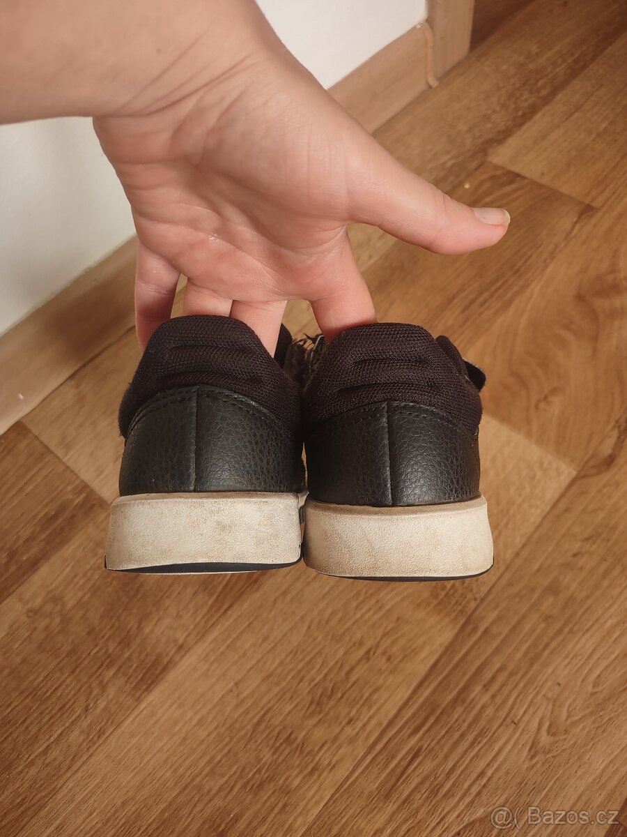 Tenisky Adidas 32 - 4