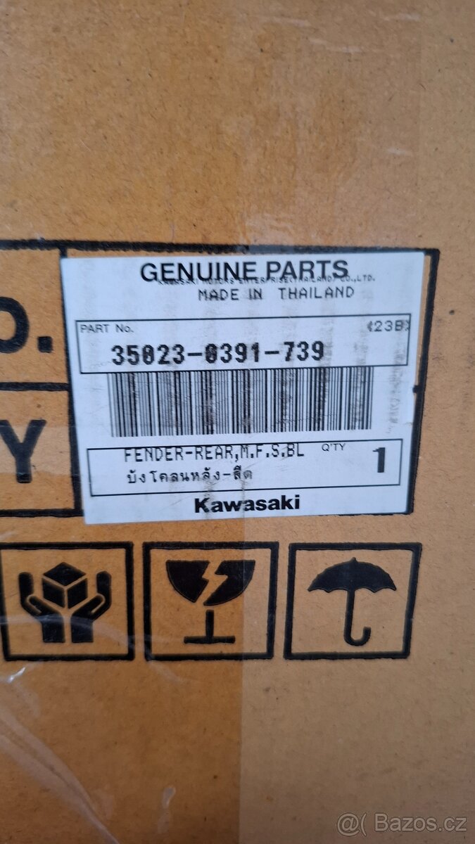 Blatník Kawasaki VulcanS 650 - 4