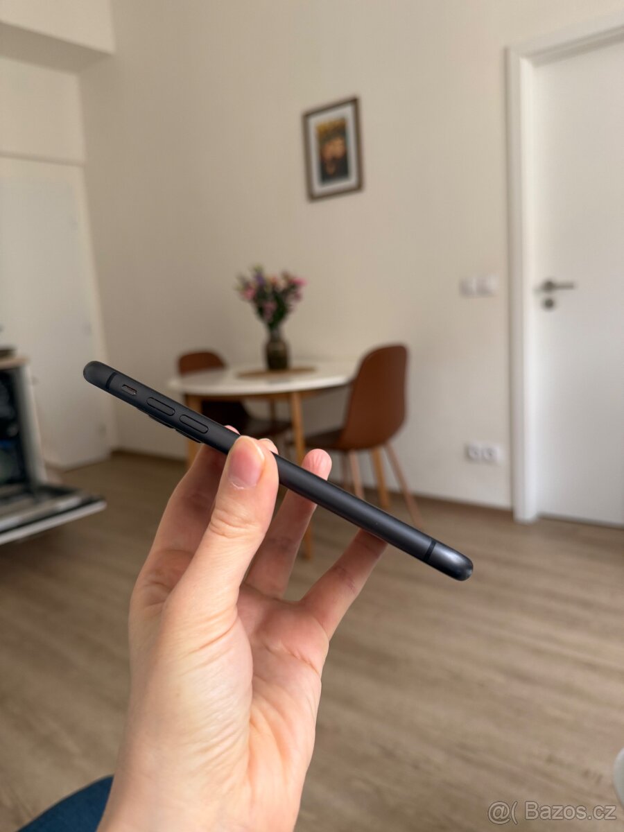 IPhone 11 - 128GB - 4