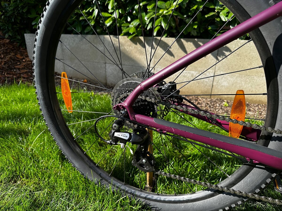 TREK Marlin 6 - 4