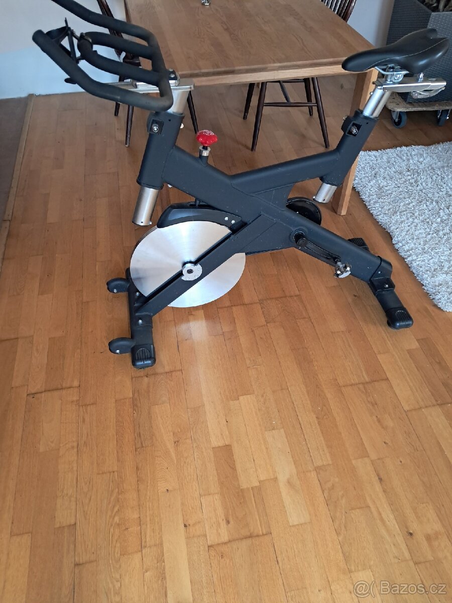 CYKLOTRWNAŽÉR - 4