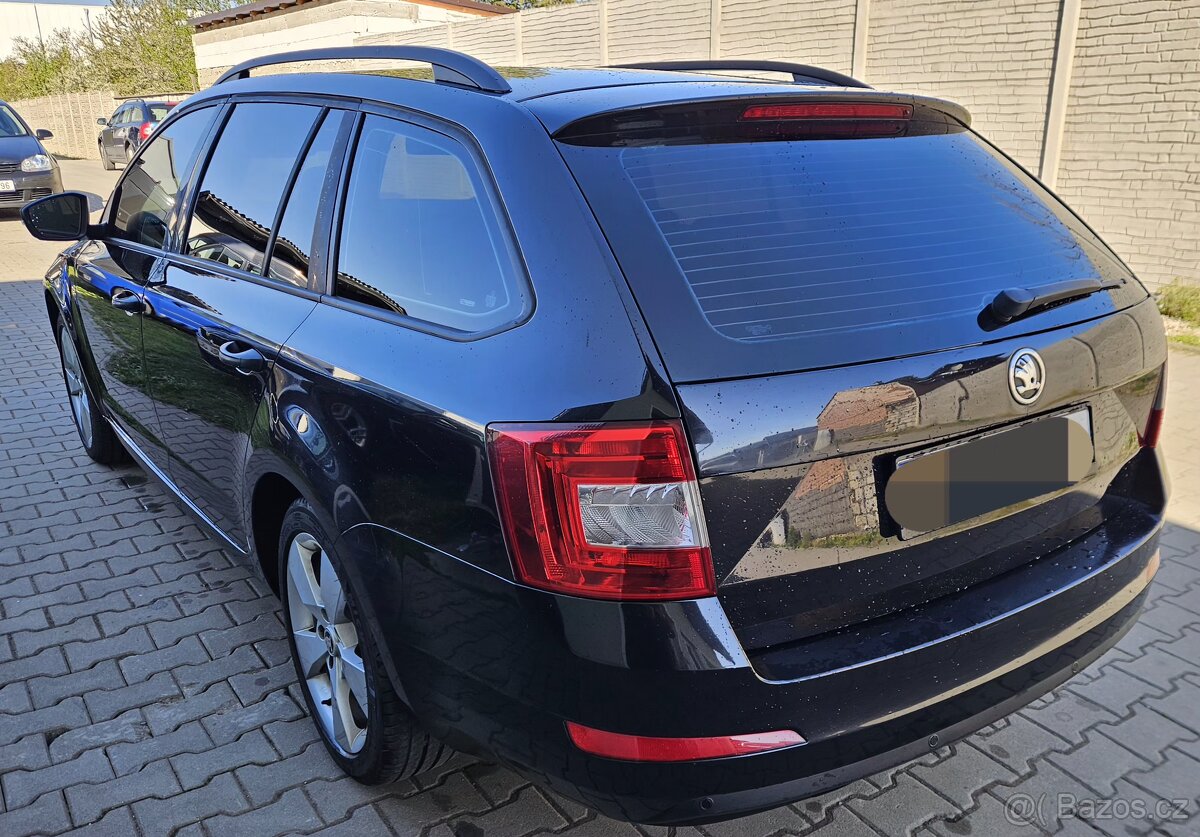 PRODÁM ŠKODA OCTAVIA 3 KOMBI - 4