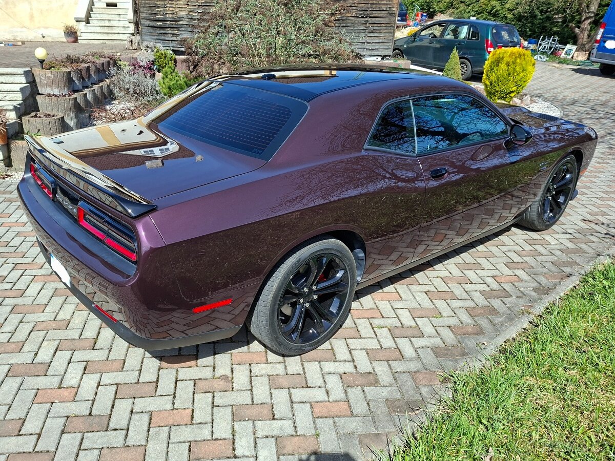 Dodge Challenger V8 5.7 2021 - 4