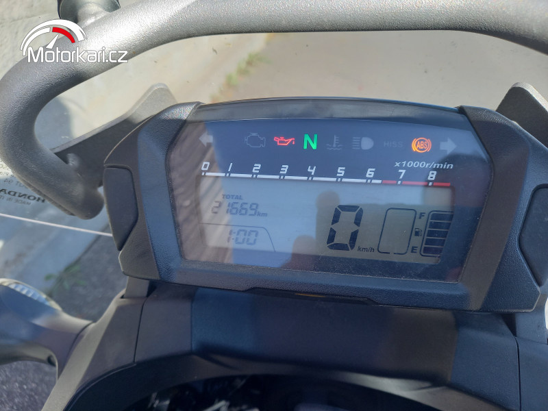 Honda NC750X - 4