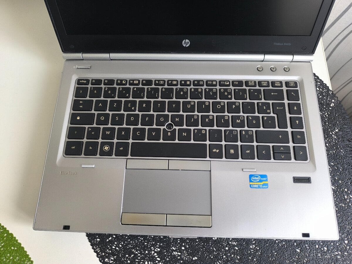 HP EliteBook 8460p - 4