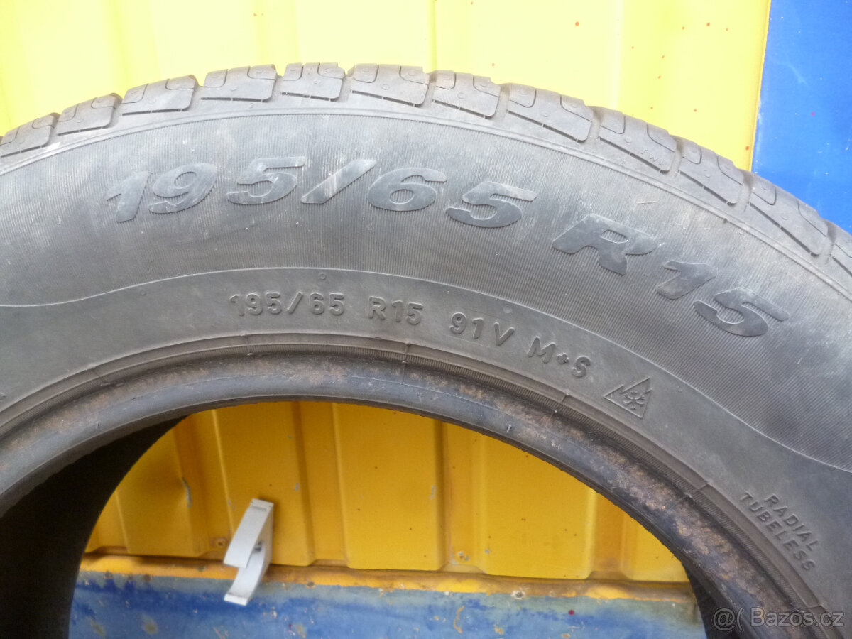 Pneu 205/60R15 - 4
