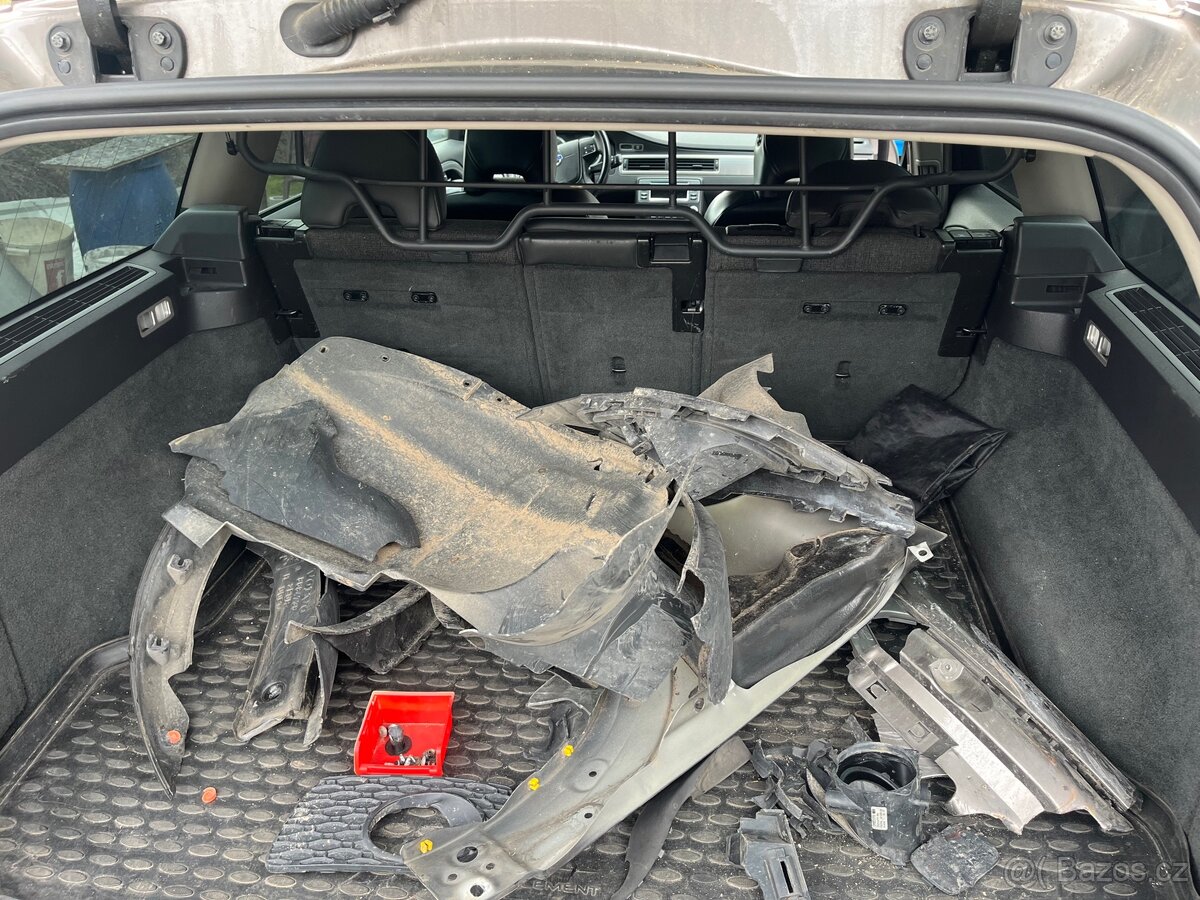 Volvo xc70 - 4
