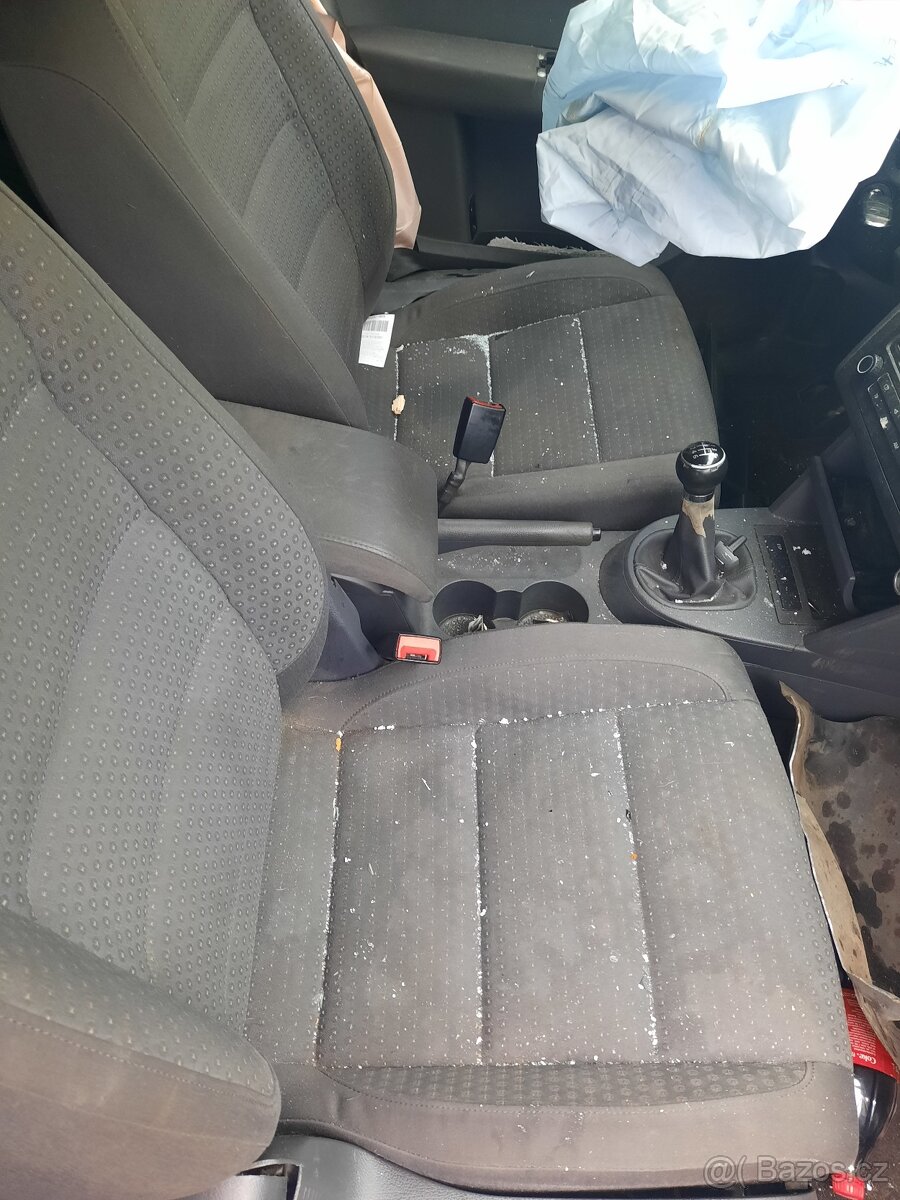 vw touran 2.0tdi 103kw BKD - 4