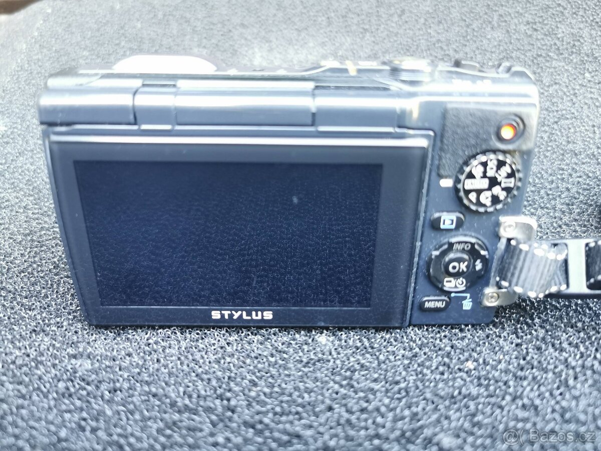 Olympus TG 850 - 4