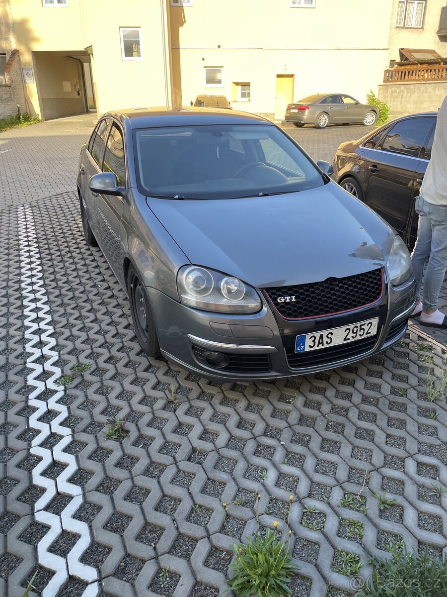 Maska VW golf 5 gti - 4