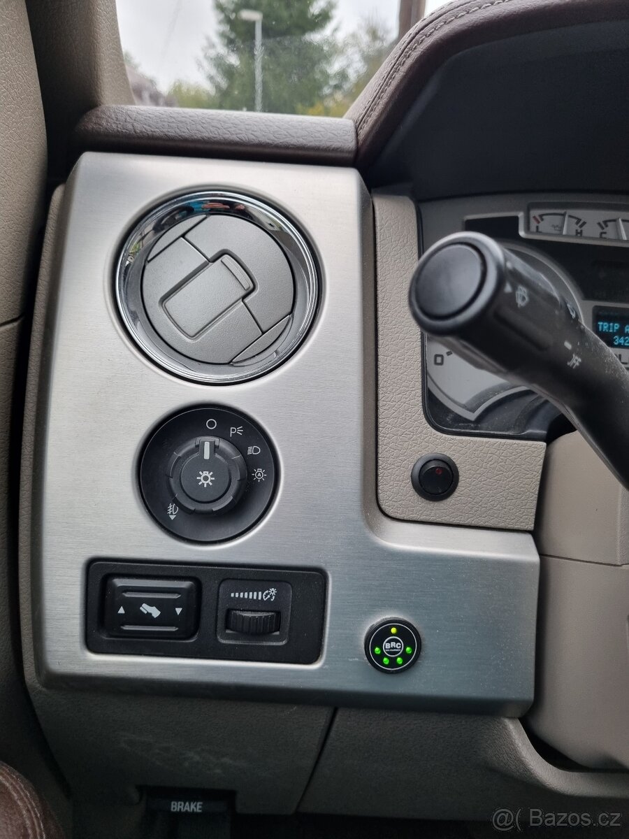 Ford F150 Platinum