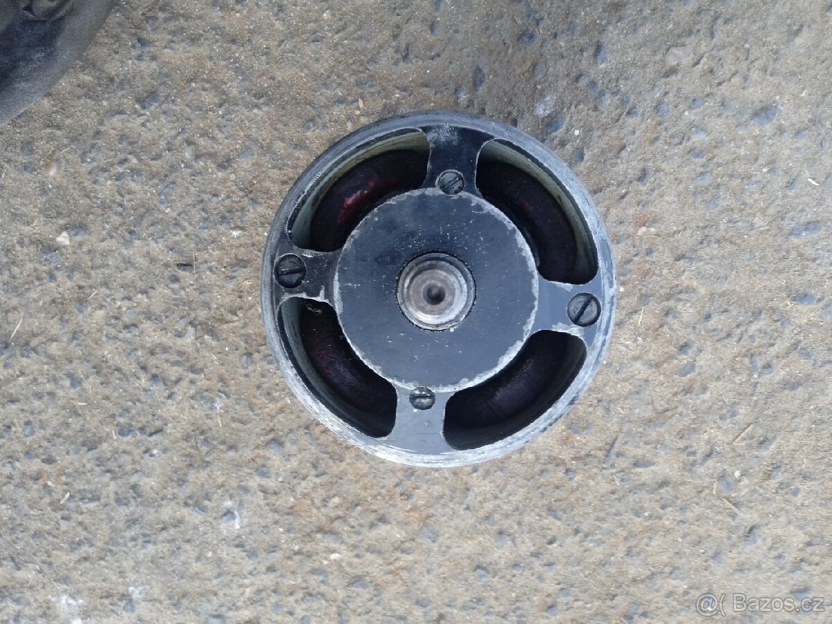 Prodám dynamo Tatra 603 (805) - 4