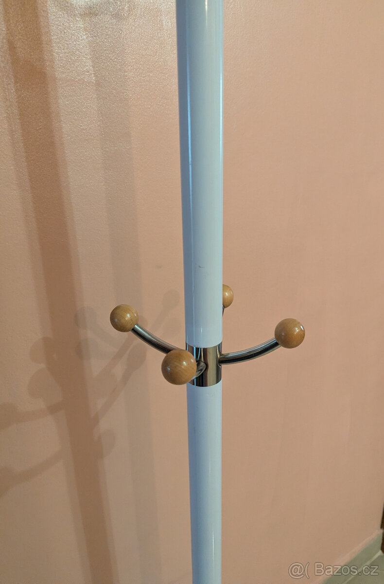 Věšák multifunkční - 4