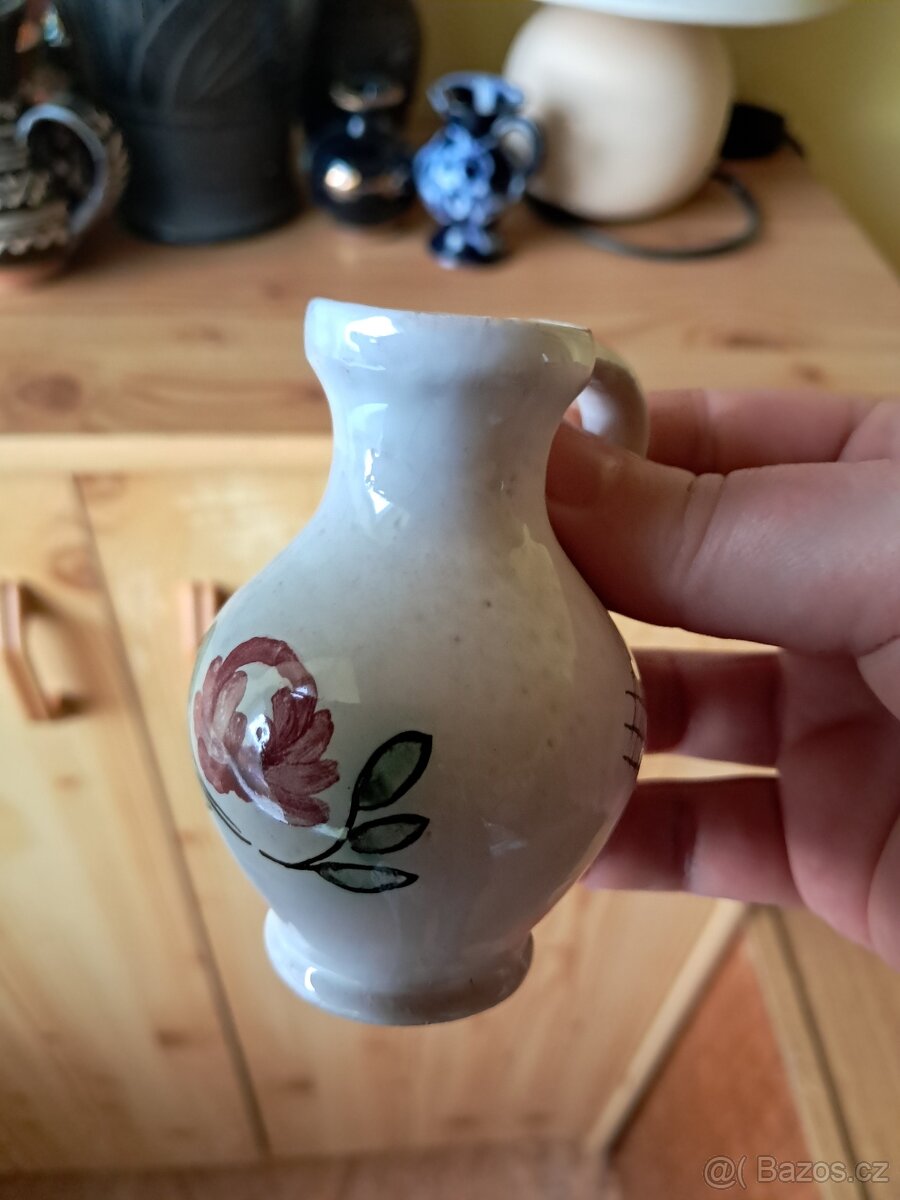 Sbírka váziček - 4