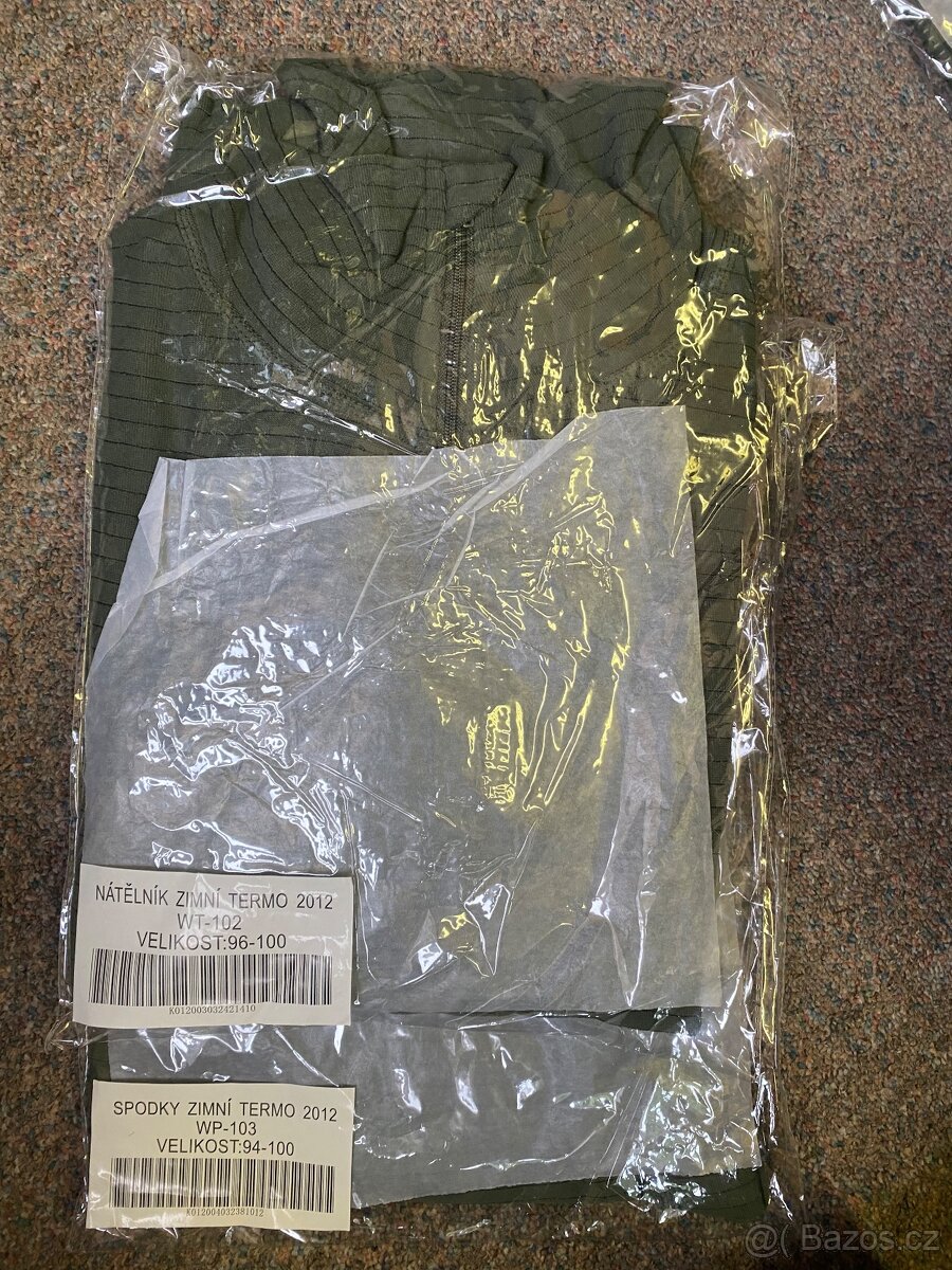 Vojenské oblečení - 4