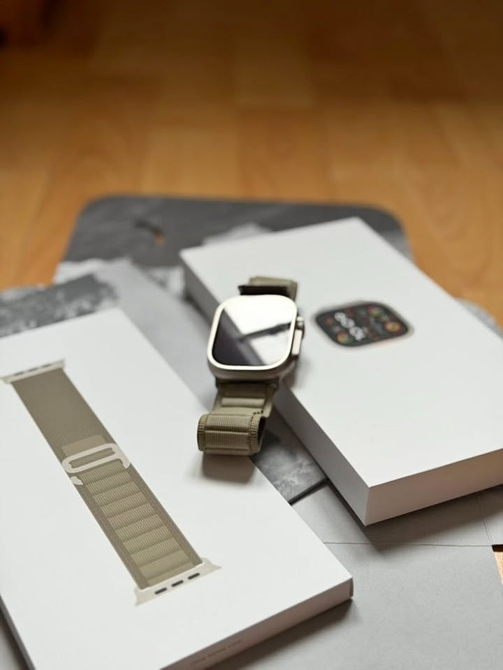 Apple Watch Ultra 2 49mm GPS Titanium - 4