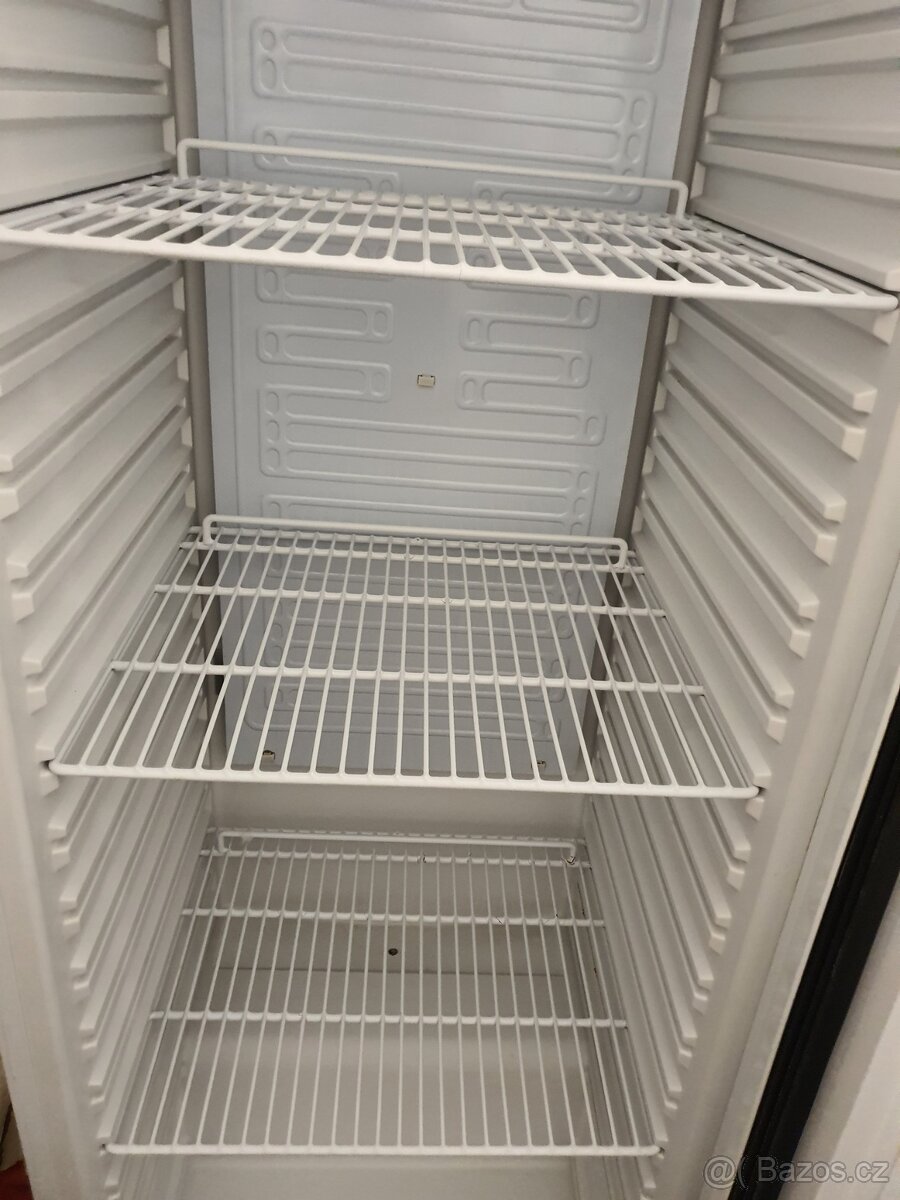 DOPRAVA - na prodej 400 litrů PROFI lednice - 4