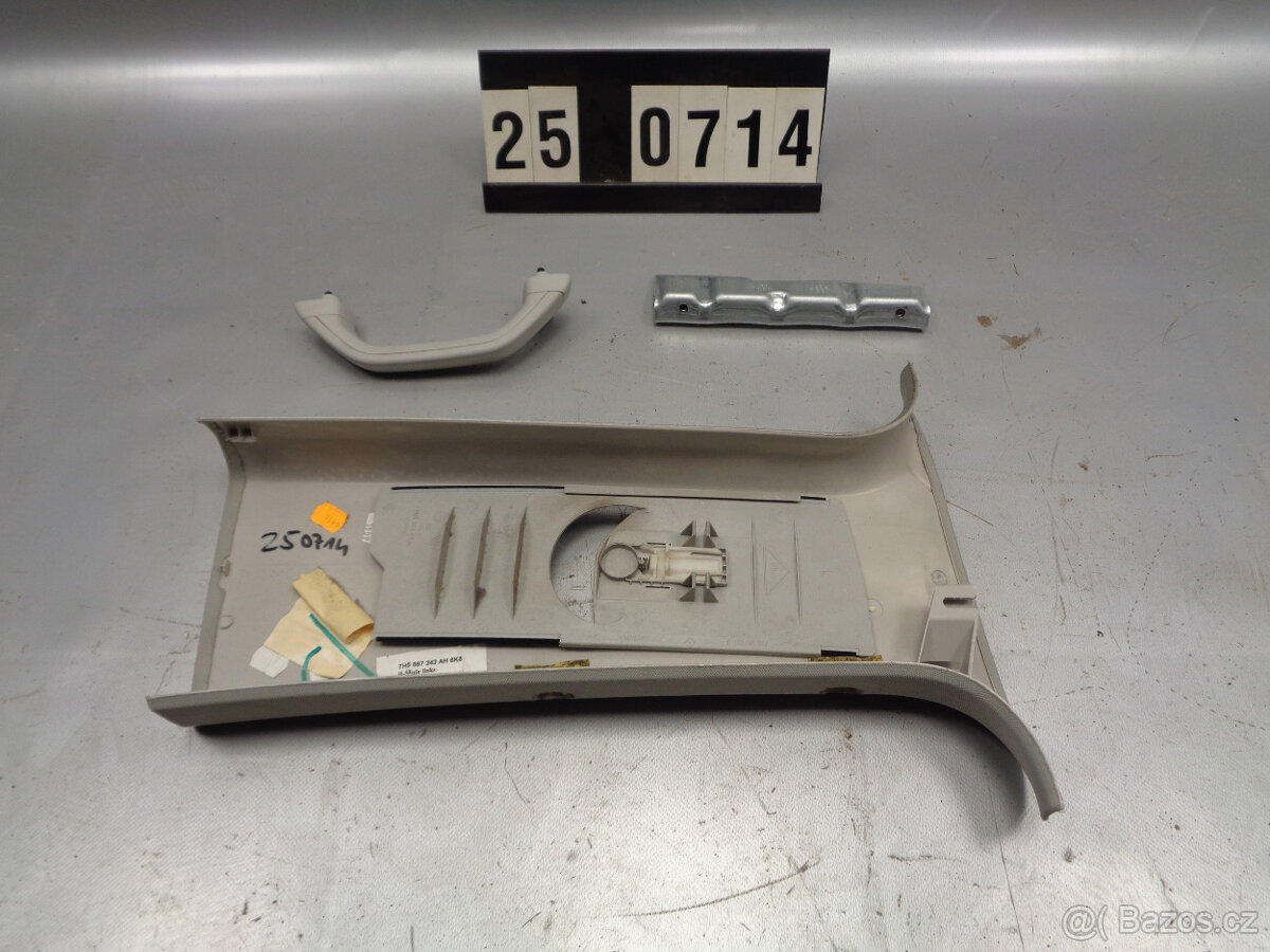 čalounění sloupku VW Multivan - 4