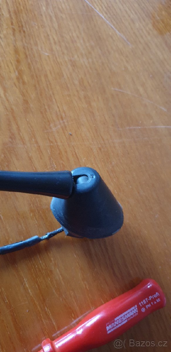 Audi autoanténa se zesilovačem - 4