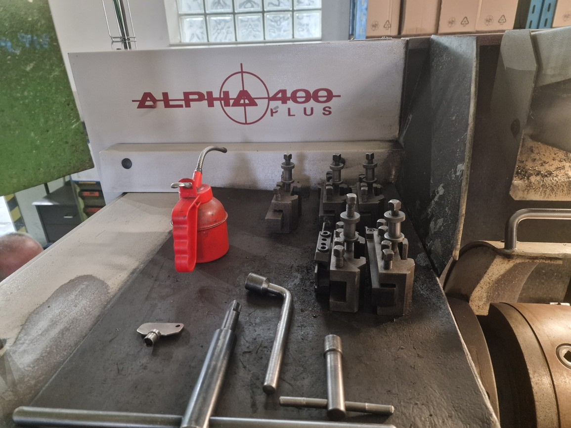 CNC soustruh Colchester ALPHA 400 - 4