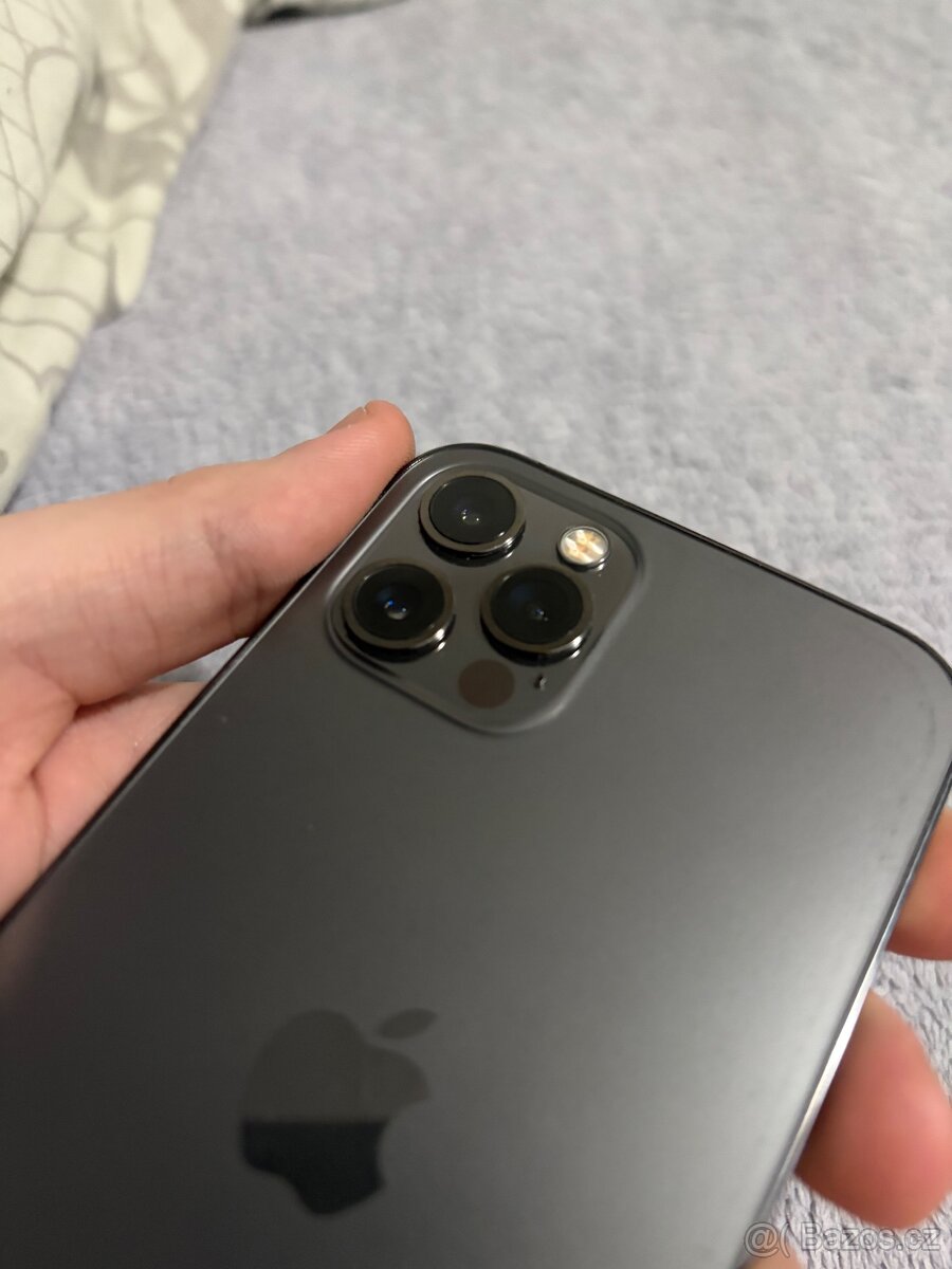 IPhone 12 Pro 128GB Černý - 4