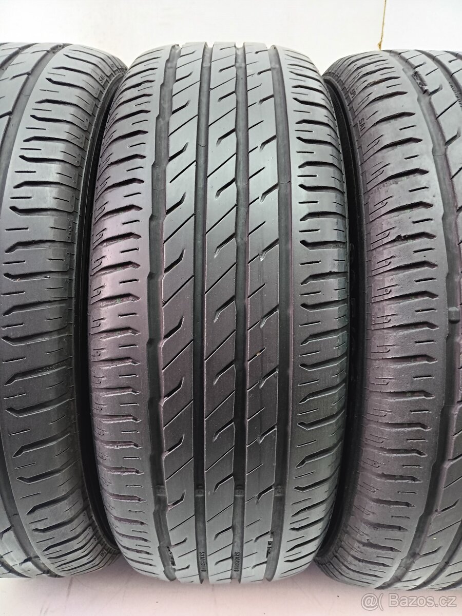 Letní pneu 205/60/16 Semperit - 4