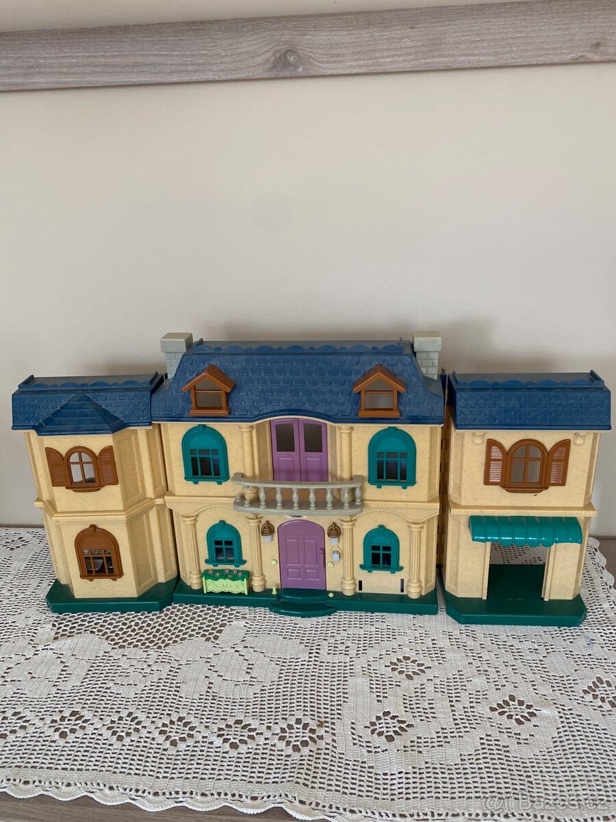 DOMEČEK PRO PANENKY - PLAST - 4