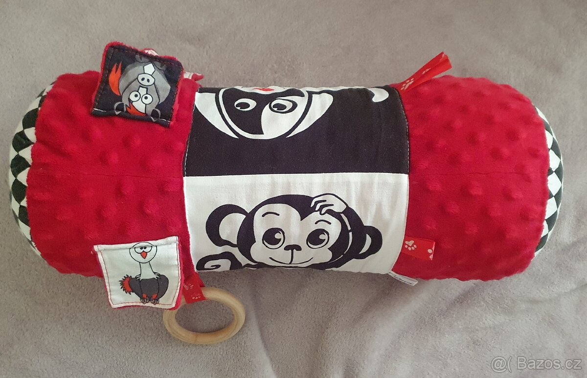 Kontrastní interaktivní válec - červená, bílá, černá - 4