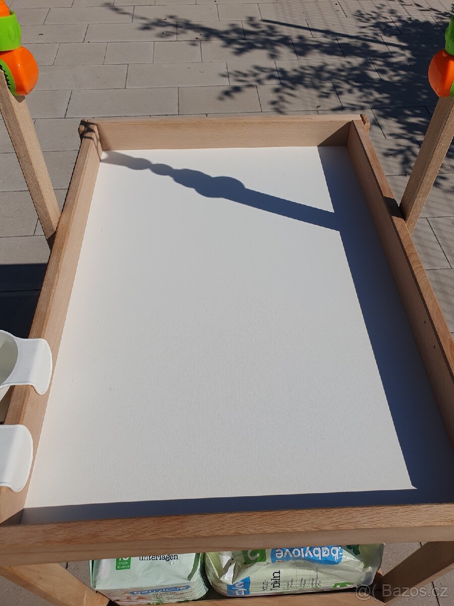 Přebalovací pult vč. podložky, misek, hrazdičky - 4