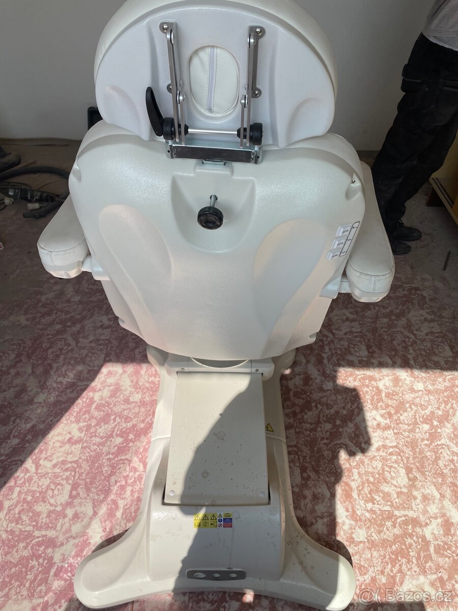 Elektrické pedikerské křeslo - 4