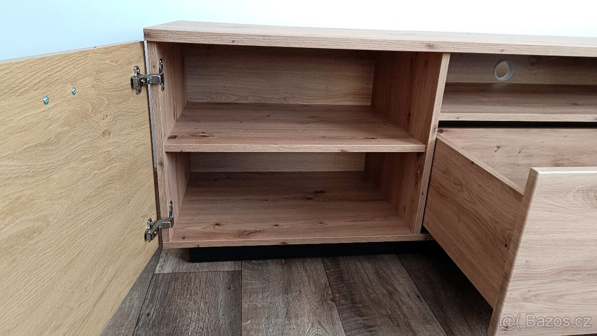 Obývací sestava, stav nového, celkem 5 ks. - 4