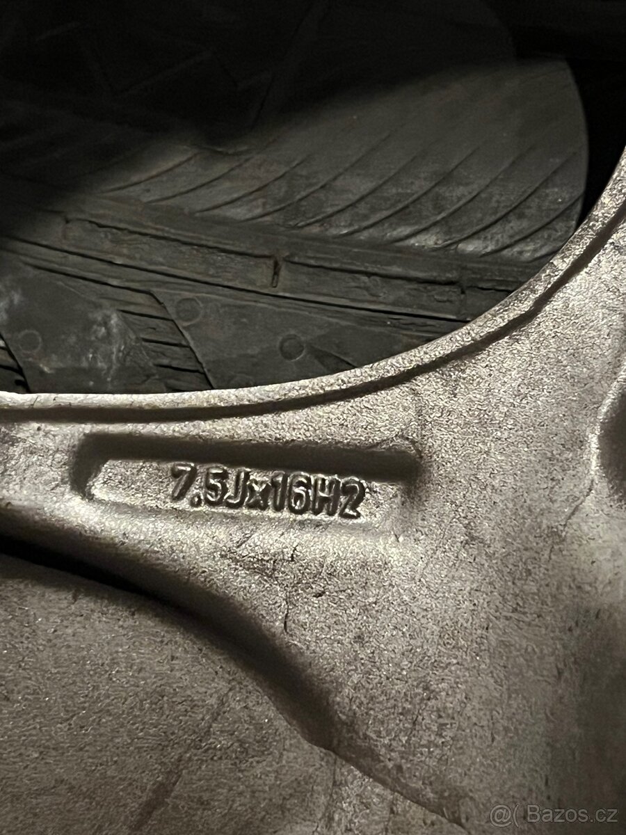 Prodám kola z Volkswagen Sharan 7.5Jx16H2 - 4