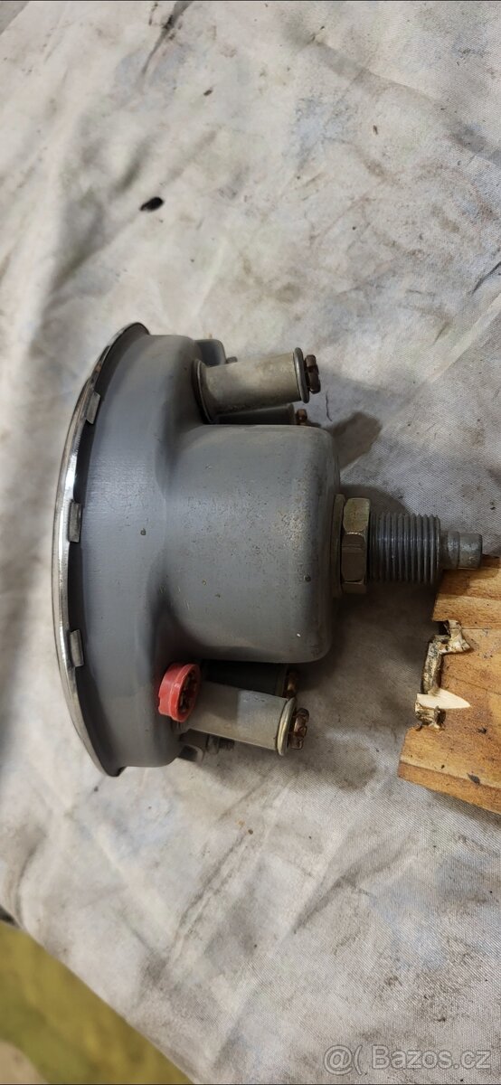 Jawa panelka 250 , 350 . 559 ,360 - 4