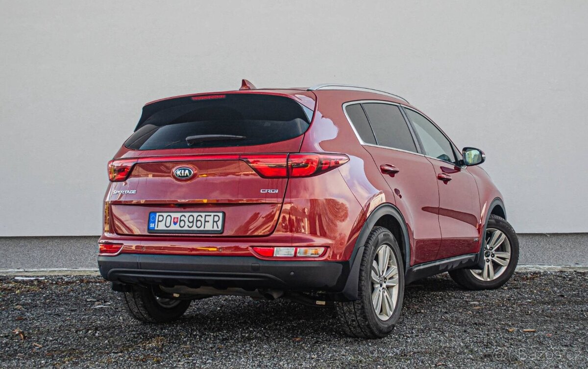 Kia Sportage 2.0 CRDi 4WD AT - 4