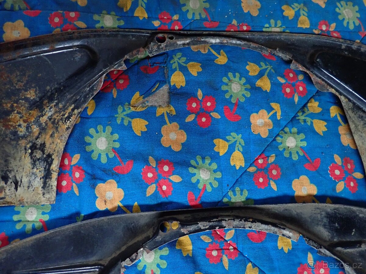 Prodá plechy motoru vw brouk atp.. - 4