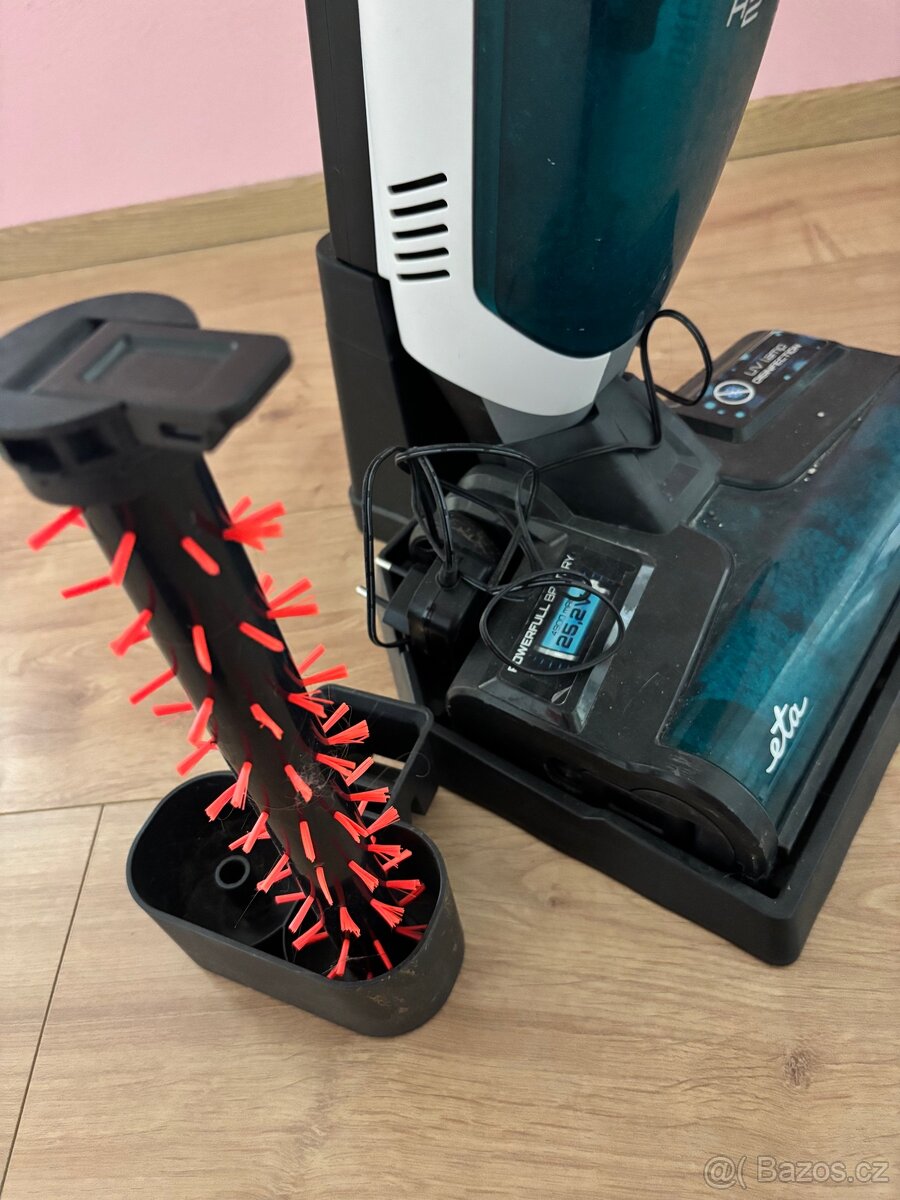 Tyčový vysavač 2v1 - 4