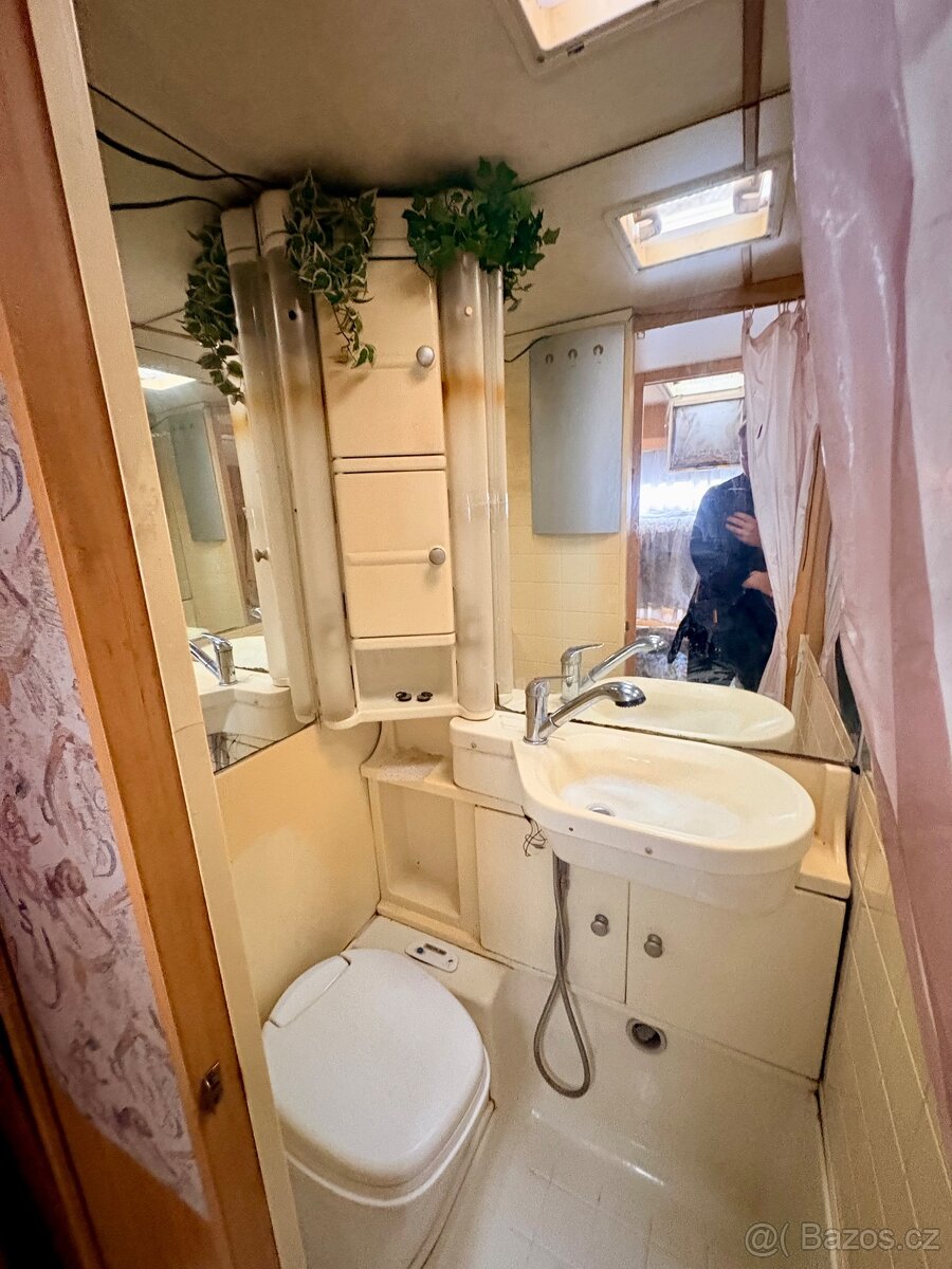 Dethleffs Camper RT8 - 4