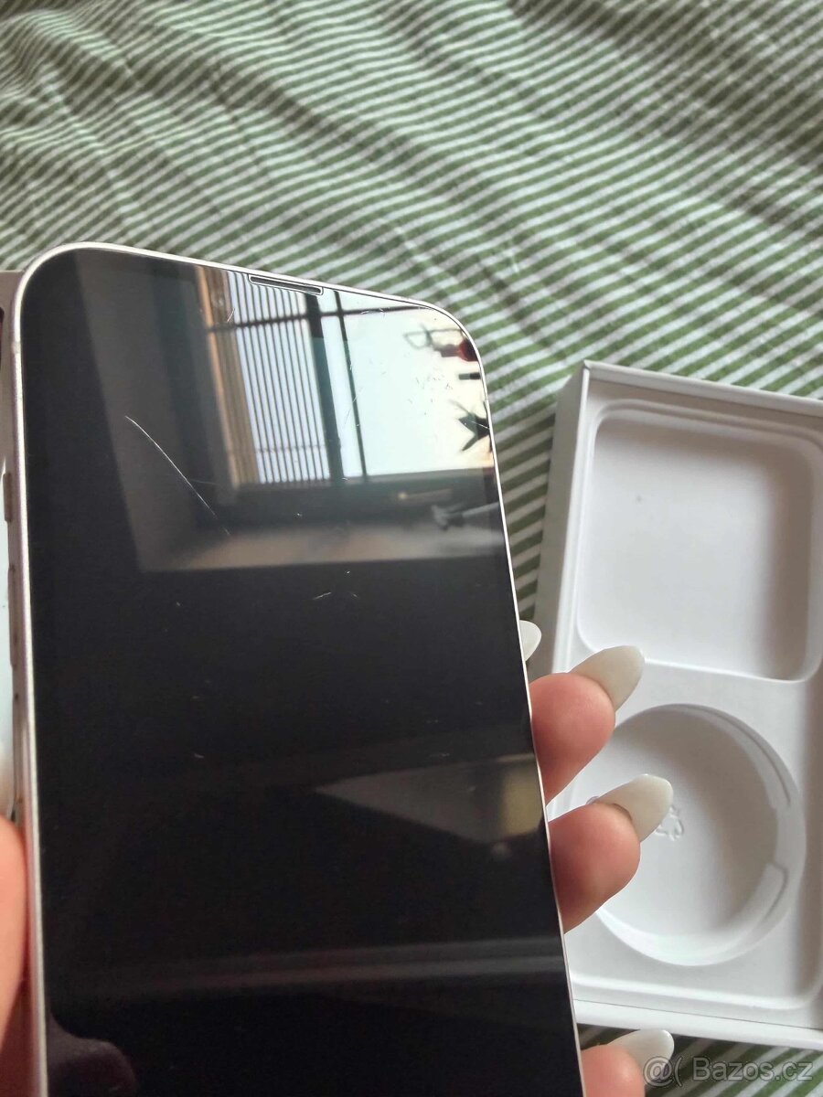 Iphone 14 - 4