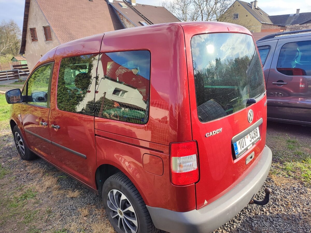 Volkswagen Caddy - 4