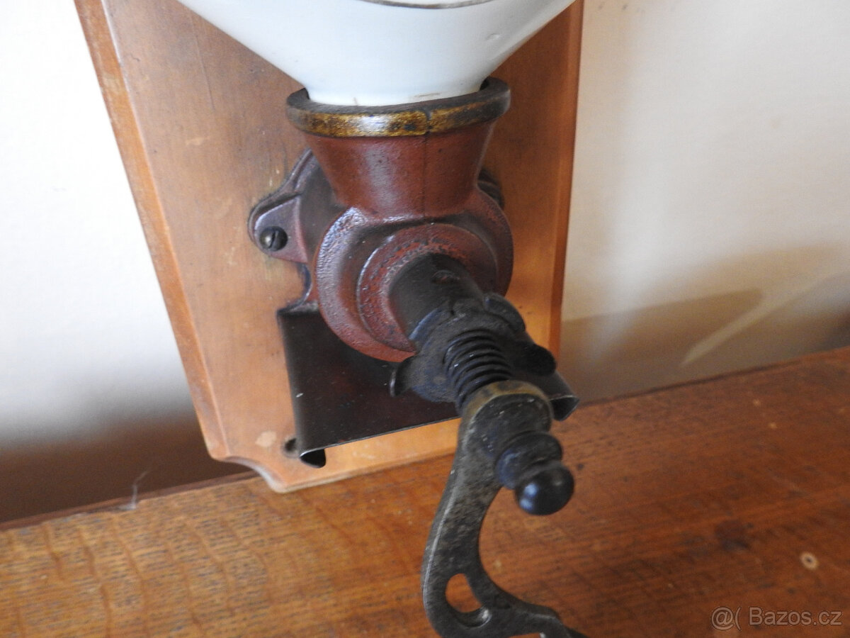 Mlýnek na kávu Kafemlýnek na zeď na pověšení Rokoko - 4