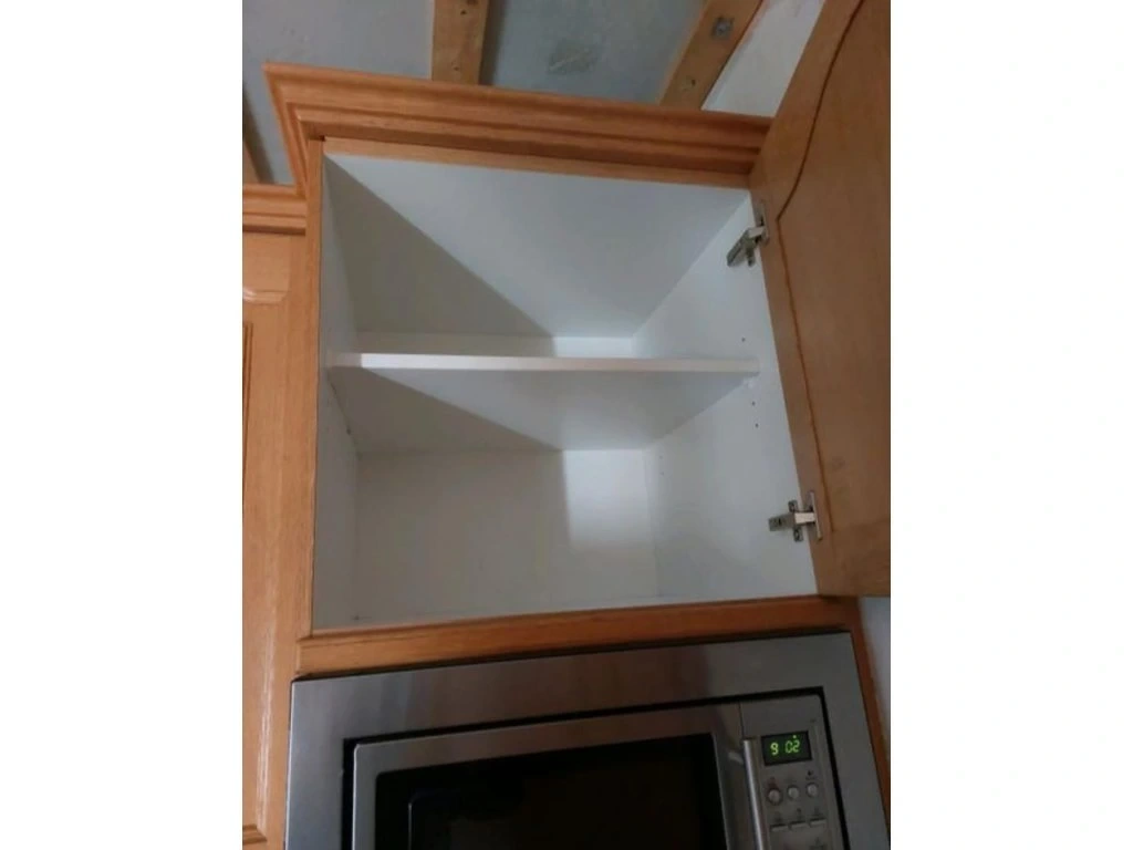 Rustikální dubová kuchyňská linka se spotřebiči,5534 - 4