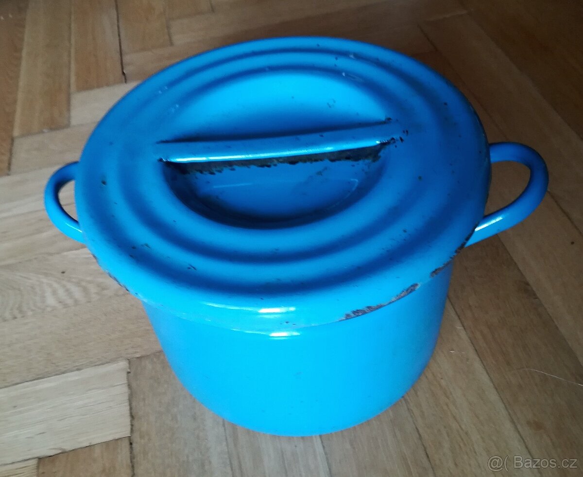 Modré hrnce, nočník, naberacka - 4